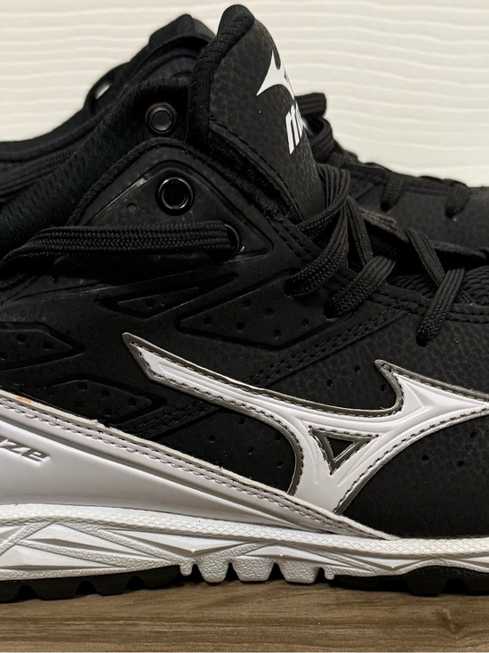 Mizuno Men’s Blaze Baseball Trainer Shoes - Size 9 main image 6